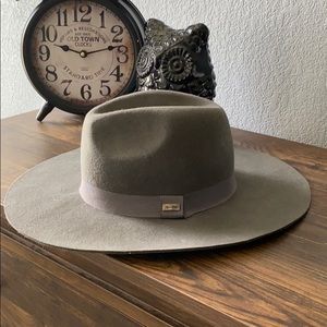 Gray wide brim hat